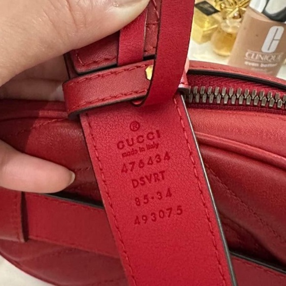 GUCCI Calfskin Matelasse GG Marmont Belt Bag sz 85/34. Vintage, Red. Fanny pack. - Picture 8 of 11